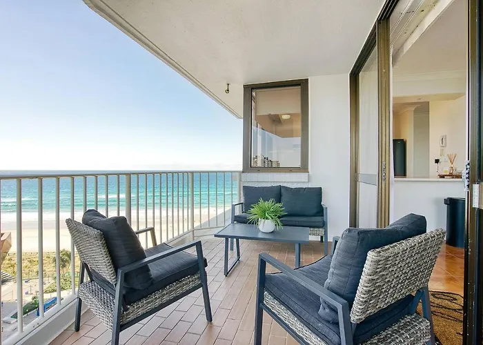 Beachfront Resort-Style Stay In Surfers Paradise